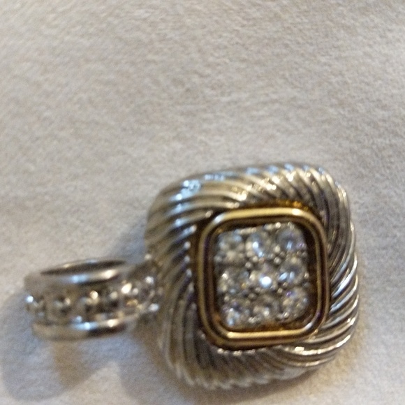 Necklace pendant charm - Picture 4 of 4